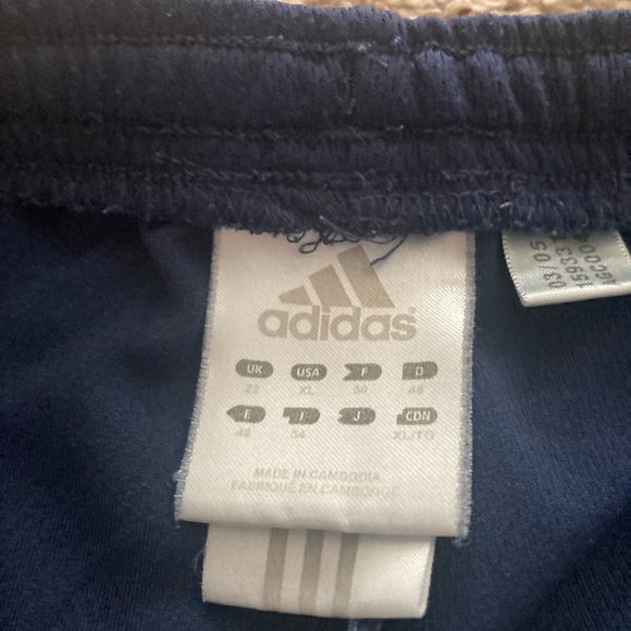 XL Adidas Athletic Shorts - Picture 3 of 3